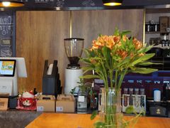 -ZING COFFEE 镜咖啡