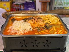 -在巷子里的烤肉店·螺蛳粉烤鱼·牛蛙(和美城店)