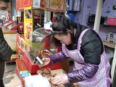 -脆皮五花肉(建东街旗舰店)