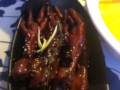 吮指鸡爪-桂满陇天书(南京德基旗舰店)