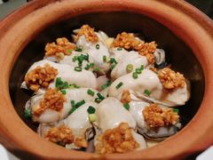 砂锅蒜蓉蒸生蚝-甄御•海鲜新青岛菜(麦岛店)