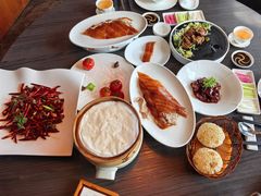 -金鸭季·臻品餐厅(欢乐海岸购物中心店)