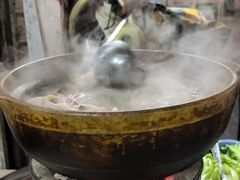 -威邵鸡煲(西华路总店)
