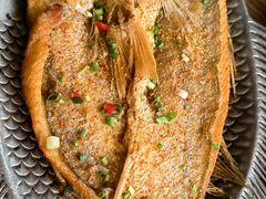 -蜜桃餐厅·伴山(湖滨商业街店)