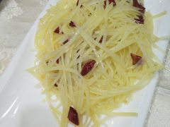 -金良酸菜鱼(宁海路总店)