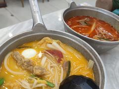 -汤小云火锅米线(钻汇广场店)