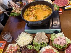 -黔有有贵州酸汤夺夺粉火锅(五味十字店)