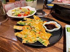 -明洞阿姨·韩式酱蟹烤肉·创意料理(三元桥店)