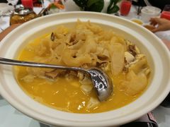 花胶煲鸡-悦雅居·老广州老味道(长湖店)