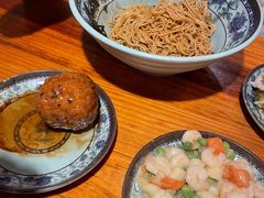 -老外婆本帮面(塔城路店)