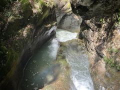 -龙水峡地缝景区