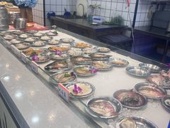-锅儿欢海鲜火锅烤肉自助餐(东港凯虹店)