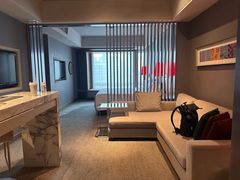 -榛悦隆堡成都酒店(春熙路太古里店)