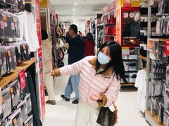 -优衣库(武汉国际广场店)