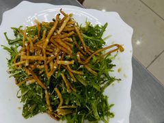 -迎燕阁烤羊腿(二环南路店)