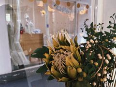 -春树下·树屋花房西餐厅(罍街AS1980店)