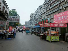 -清真磊磊烧烤老店(饮虎池街34号店)