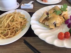 -亚龙湾老厨房·海南家常味