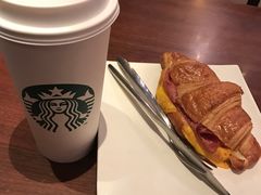 -星巴克(广州淘金路店)