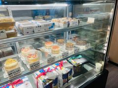 面包甜点陈列柜-逸绮瑶澜Miss Mousse Cake蛋糕(三里屯SOHO店)