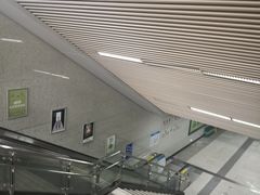 -马鹦路(地铁站)