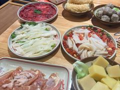 -黔二妞地摊火锅(龙华清湖店)
