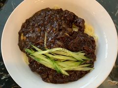 炸酱面-桃园中华料理炸酱面(燕儿岛路店)