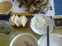 -艾敏河蒙餐(海拉尔大街店)