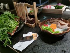 -湊湊火锅·茶憩(打浦桥日月光店)