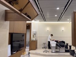 -MARTIN'S BARBER SHOP男士理发馆