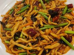 鱼香肉丝-唐晋人家(源深路店)