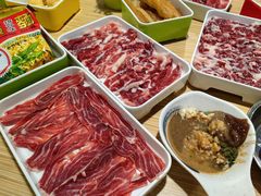 -杨老板·海鲜集市火锅·鲜切牛肉(中防万宝店)