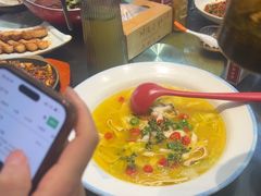 -川流不息·地道川菜·小龙虾(松东路店)