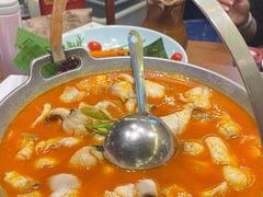 -老滇山寨•云南特色菜•地方菜•民族风情歌舞表演(金碧店)