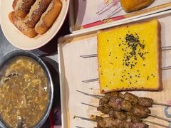 -绿地三只羊羊肉串(万科店)