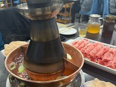 -楼外楼大刀肉传统火锅居(幸福街店)