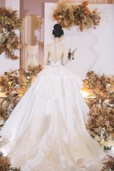 -愫·婚纱礼服馆(河东店)