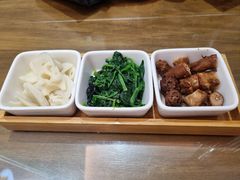 -鲁南仔·滕州炒鸡(经三路店)
