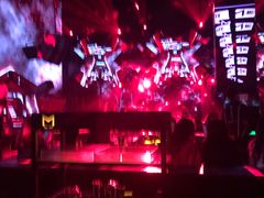 -MEGA PARTY CLUB