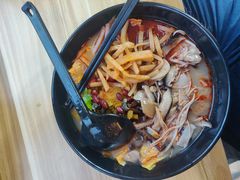 -小蛮妞家螺蛳粉(凯旋路店)