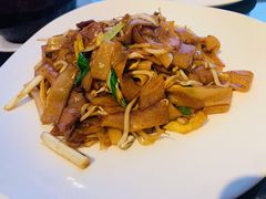 干炒牛河-小资太太餐厅(南岗区店)