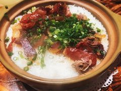 腊味煲仔饭-侠成水上农庄(工业大道店)