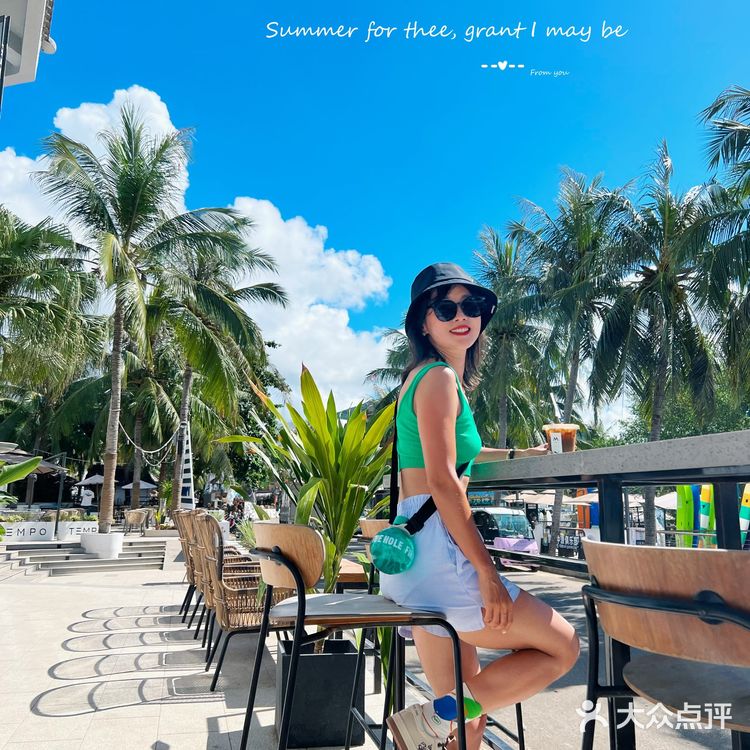 万宁日月湾M Stand 联名PUMA 快闪店