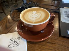 香草拿铁-藏书馆咖啡LibraryCoffee·Bistro(牡丹园店)