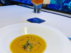 -迪拜帆船酒店海底餐厅