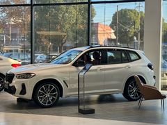 -上海宝诚中环BMW·MINI4S店