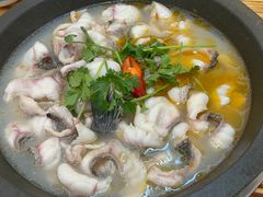 -大鼎石锅鱼(春江里店)