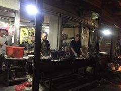 -老广烧烤(骆驼山康馨园店)