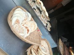 -眼镜粑粑