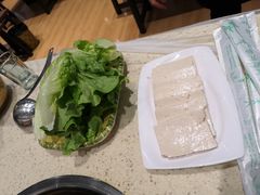 -九寨沟特色牦牛肉汤锅